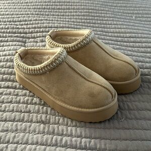 Altard state clogs size 7